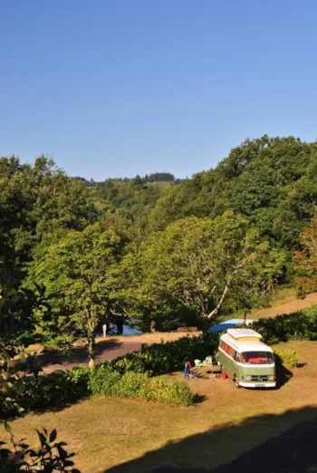 Pitch - Pitch+Electricity - Camping Au Pont du Dognon