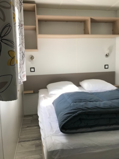 Air-conditioned mobile home with 2 bedrooms — 3