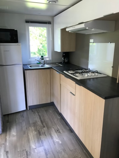 Air-conditioned mobile home with 2 bedrooms — 4