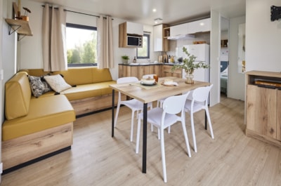 3-bedroom AIR-CONDITIONED mobile home — 4