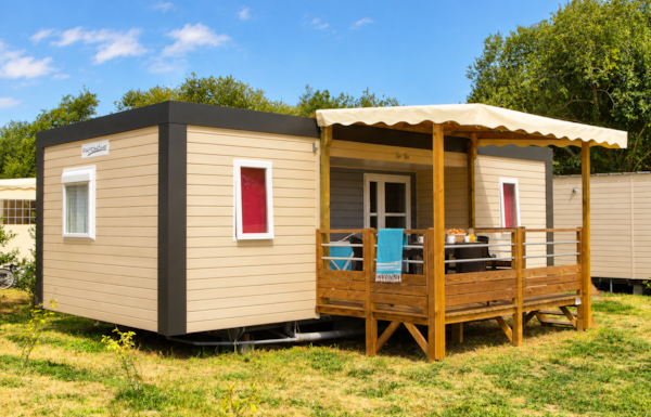 GRAND CONFORT mobile home with 2 bedrooms and 2 bathrooms