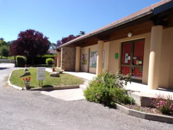 Pitch - Pitch + Car + Tent Or Caravan - Camping de La Gartempe