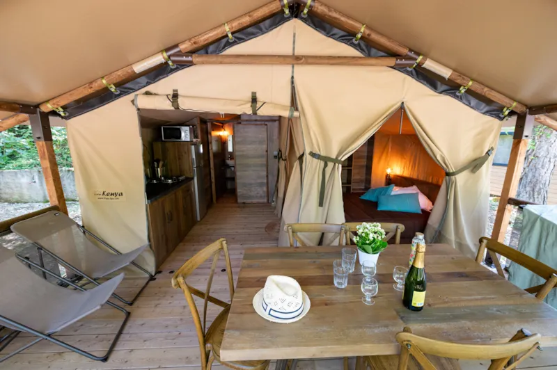 Lodge Insolite Pinède 34 M² - 2 Chambres + Terrasse Couverte + Plancha -