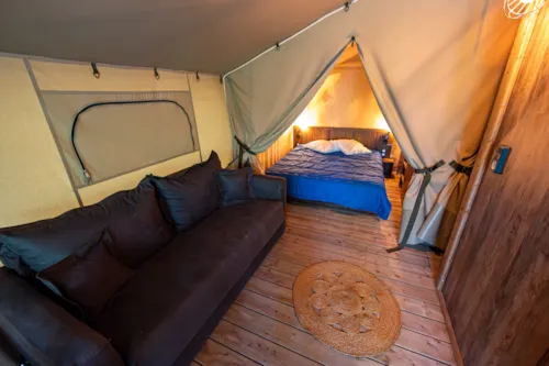 Accommodation - Lodge Insolite Pinède 46M² - 2 Bedrooms + Sheltered Terrace + Plancha - - image n°5 - Flower Camping la Pinède