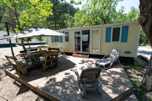 Location - Mobil-Home Standard Relax 33M² - 3 Chambres + Terrasse Avec Parasol - - image n°2 - Flower Camping la Pinède