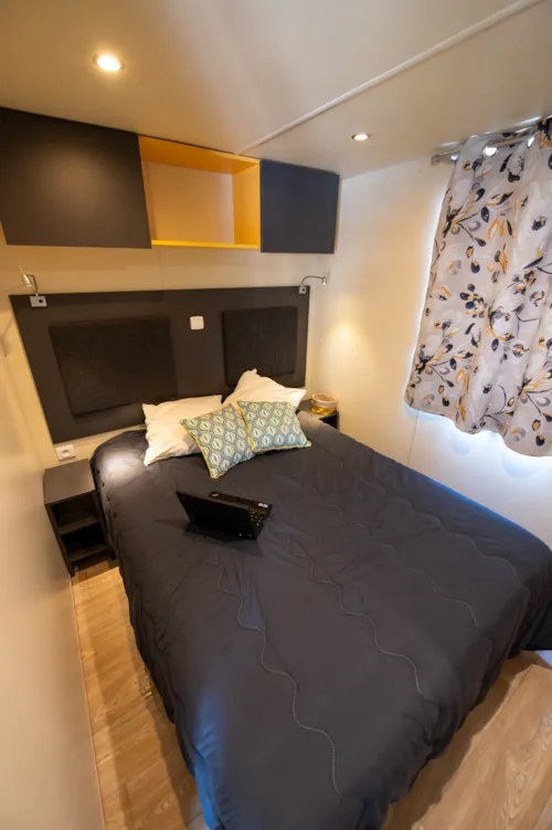 Accommodation - Comfort  Relax Airco Mobile Home 33M² (3 Bedrooms - 6 People) + Covered Terrace And Airco - image n°6 - Flower Camping la Pinède