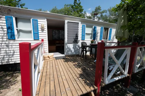 Location - Mobil-Home Standard Escapade 23M² - 2 Chambres + Terrasse Avec Parasol - - image n°2 - Flower Camping la Pinède