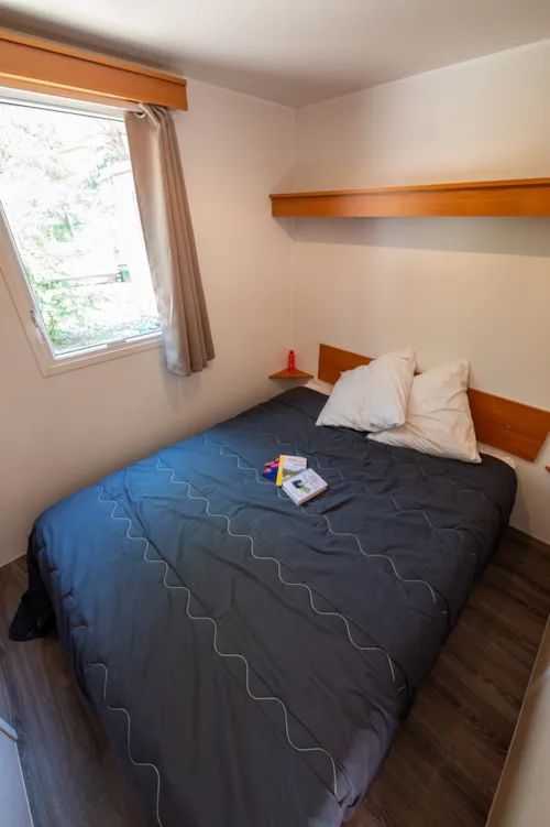 Location - Mobil-Home Standard Escapade 23M² - 2 Chambres + Terrasse Avec Parasol - - image n°7 - Flower Camping la Pinède