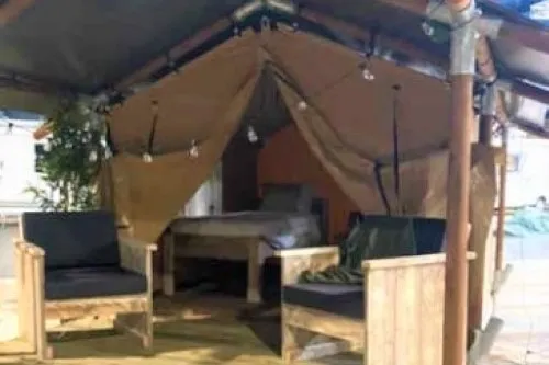Location - Lodge Insolite Bivouac (Sans Sanitaires, Sans Cuisine) (1Ch- 1/2Pers) - image n°5 - Flower Camping la Pinède