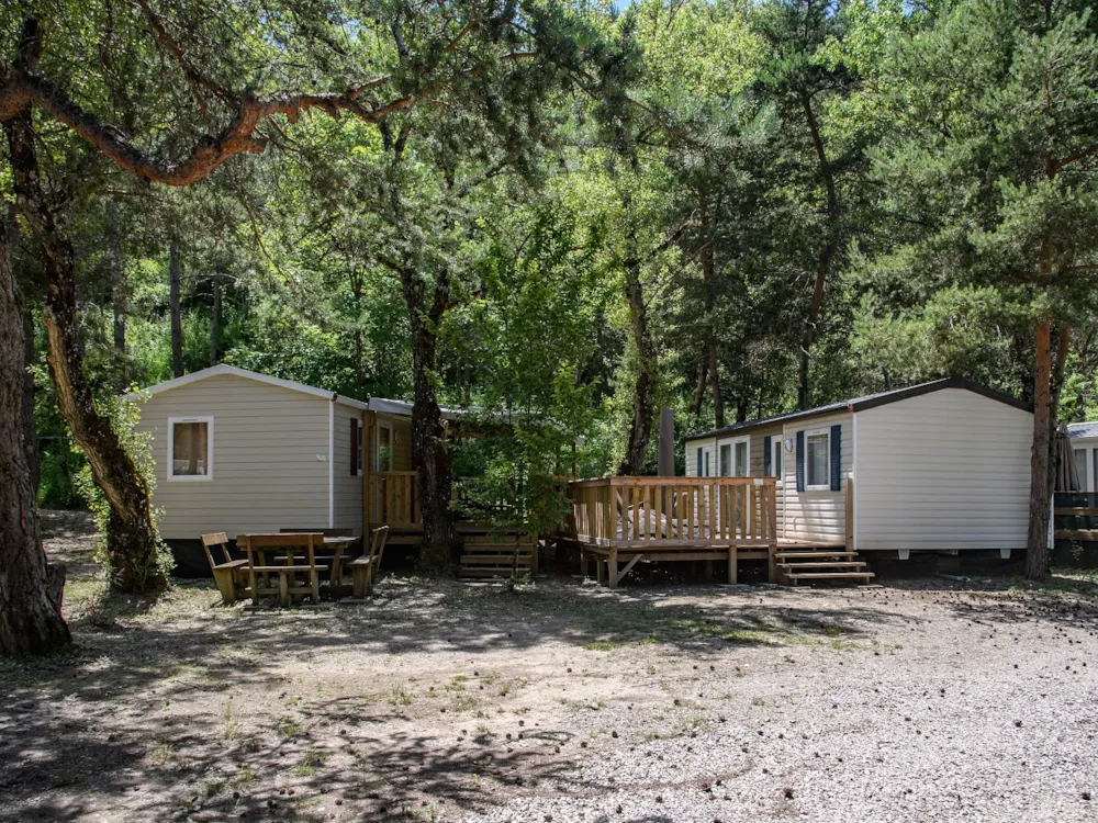Mietunterkunft - Mobilheim Tribu Confort – 5 Schlafzimmer – Mit Verbundenen Terrassen + Tv - - Flower Camping la Pinède