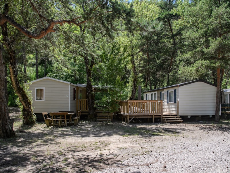 Mobilheim Tribu Confort – 5 Schlafzimmer – mit verbundenen Terrassen + TV -