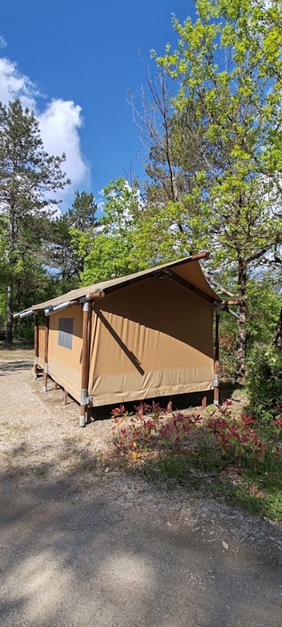 Bivouac Lodge  (without sanitary facilities, without kitchen) (1 bedroom - 1/2 person)