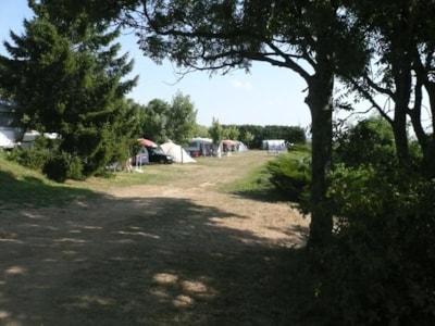FERME DE SIMONDON : Camping & Gîtes & Chambres d'Hôtes