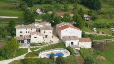 FERME DE SIMONDON : Camping & Gîtes & Chambres d'Hôtes