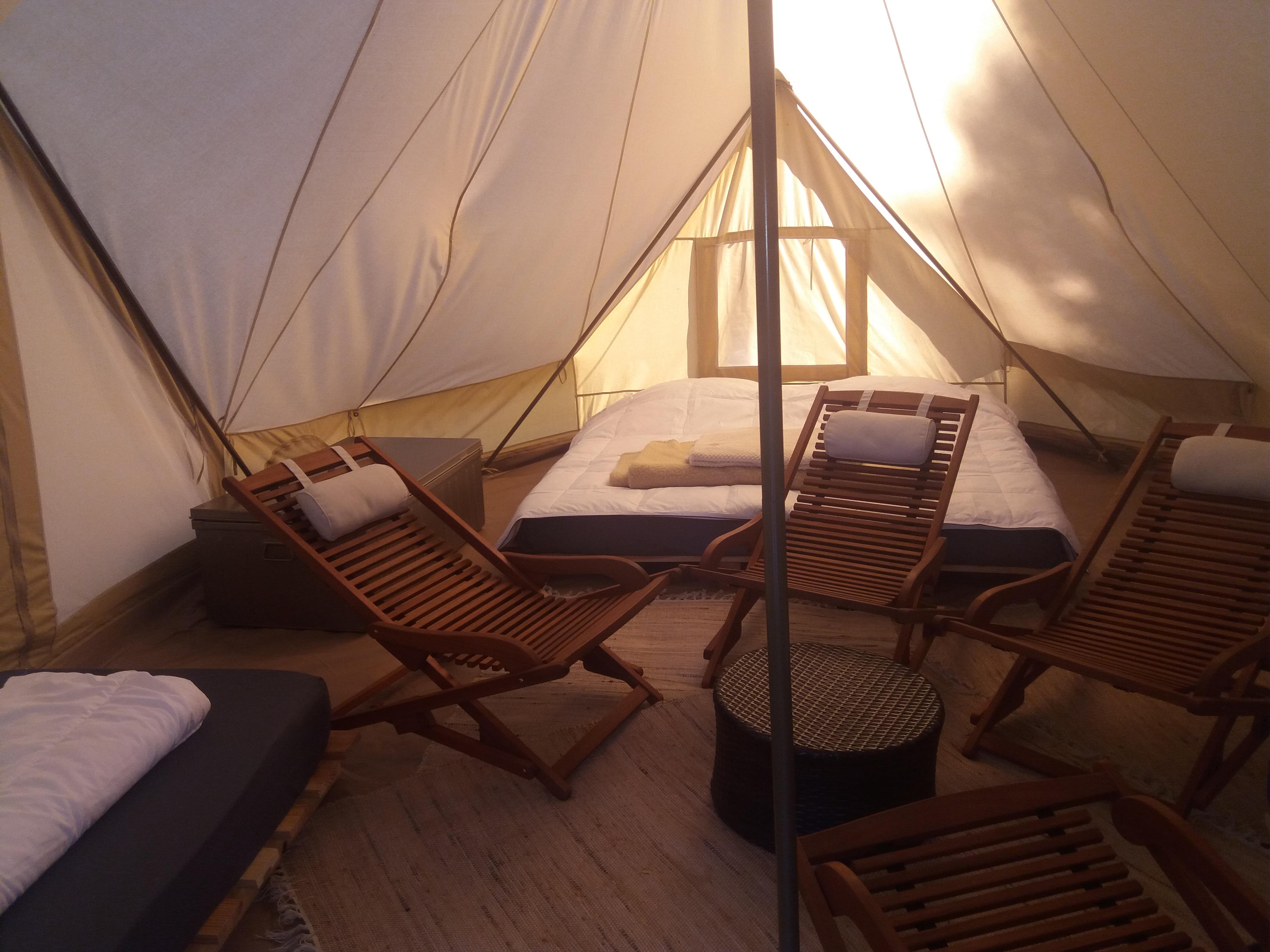 Accommodation - Tent - FERME DE SIMONDON : Camping & Gîtes & Chambres d'Hôtes