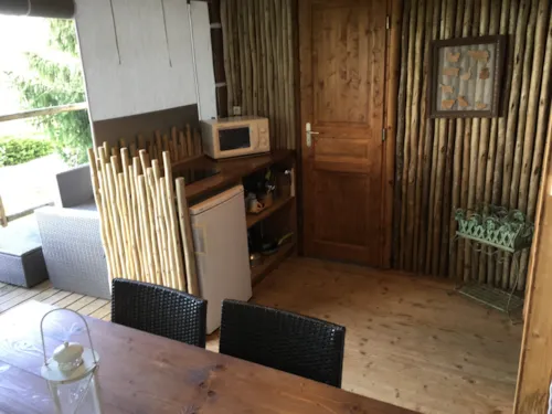 Accommodation - Lodge Tent - image n°4 - FERME DE SIMONDON : Camping & Gîtes & Chambres d'Hôtes