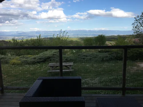 Accommodation - Lodge Tent - image n°9 - FERME DE SIMONDON : Camping & Gîtes & Chambres d'Hôtes