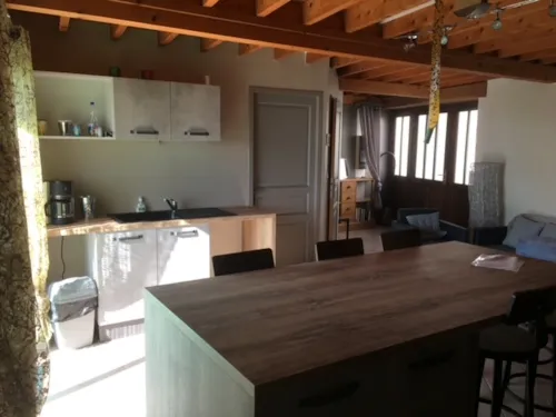 Mietunterkunft - Ferienhaus Panoramique - image n°6 - FERME DE SIMONDON : Camping & Gîtes & Chambres d'Hôtes