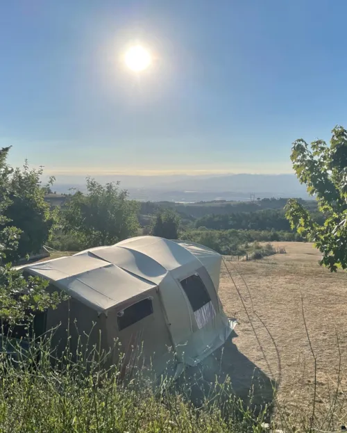 Emplacement - Emplacement Camping + Tente Ou Caravane + 1 Véhicule Ou Camping-Car (Hors Électricité Et Hors Taxe De Séjour) - image n°3 - FERME DE SIMONDON : Camping & Gîtes & Chambres d'Hôtes