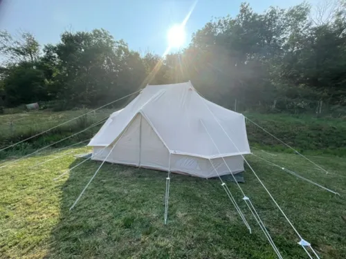 Accommodation - Teepee Tent - image n°1 - FERME DE SIMONDON : Camping & Gîtes & Chambres d'Hôtes