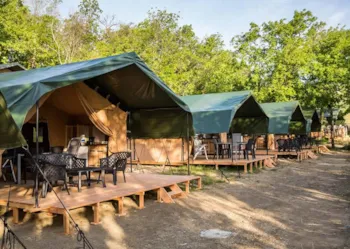 Mietunterkunft - Safari Zelt Mit Eigenes Badezimmer - Centro Vacanze San Marino