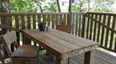 Tree Lodge - Adults only