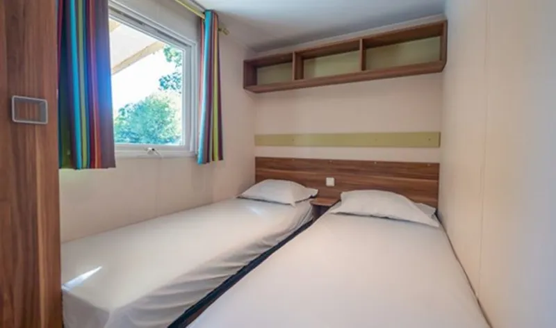 Mobil-Home Comfort - 25 M² - 2 Chambres - Tv - Clim - Terrasse Surélevée