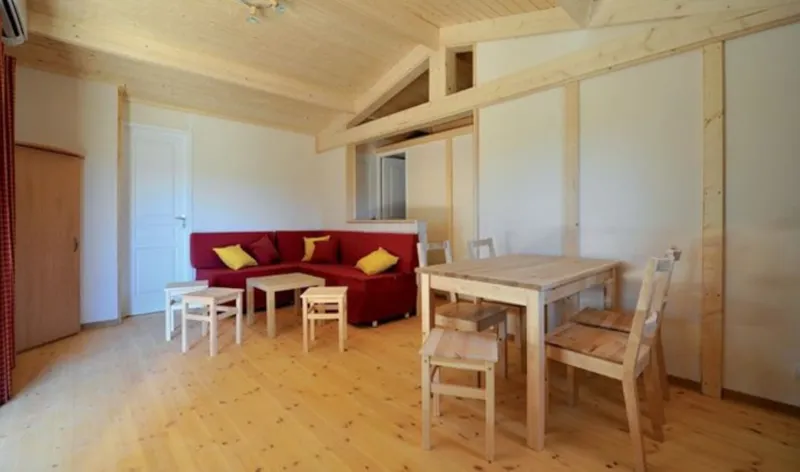 Lodge - 3 Chambres - Clim - Terrasse Surélevée