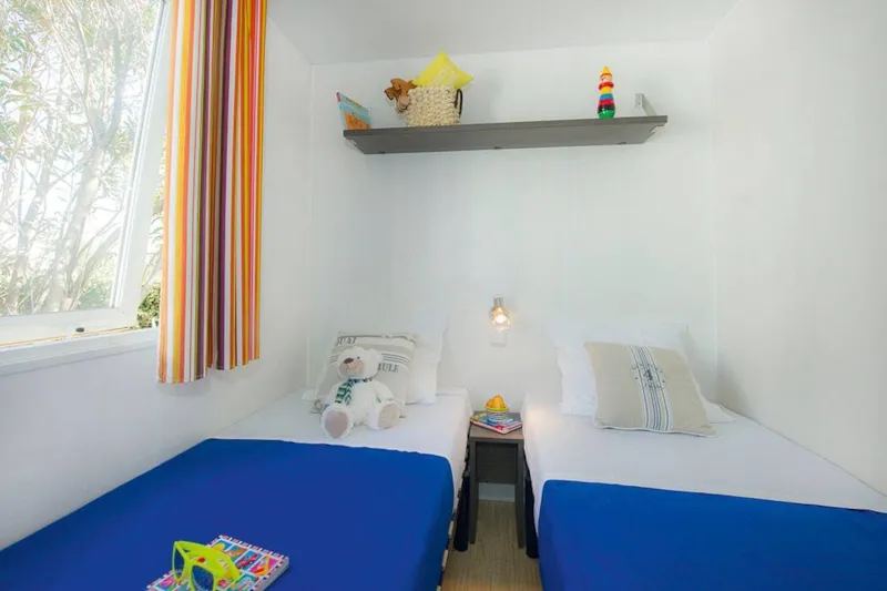 Mobil-Home Classic - 32 M²- 3 Chambres - Terrasse Surélevée Non Couverte