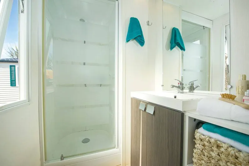 Mobil-Home Classic - 32 M²- 3 Chambres - Terrasse Surélevée Non Couverte