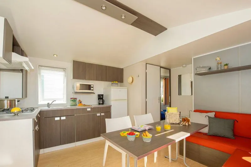 Mobil-Home Classic - 32 M²- 3 Chambres - Terrasse Surélevée Non Couverte