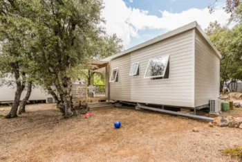 Mietunterkunft - Comfort | 31M² | Klimaanlage | 3 Schlafzimmer | Einfache Terrasse - - Camping Marvilla Parks - Les Rives du Luberon