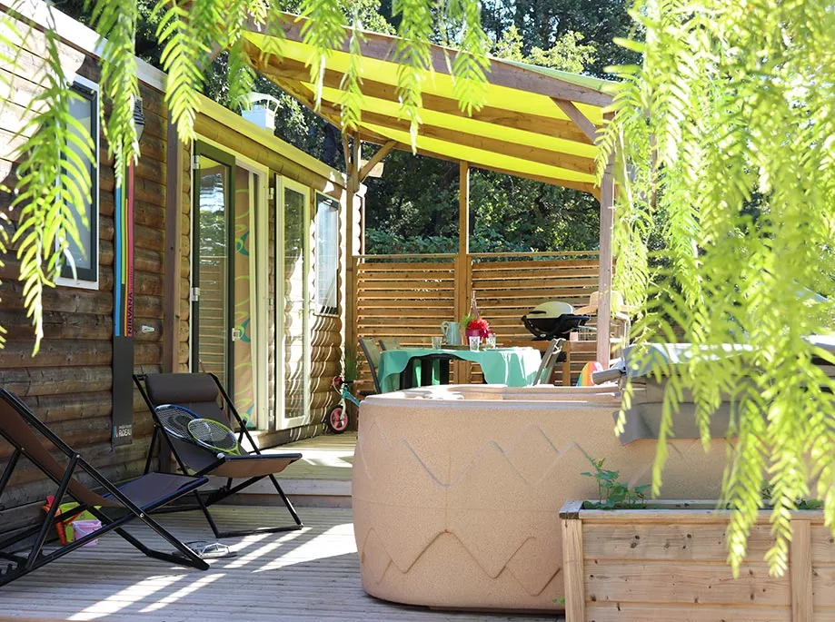 Location - Mobil Home Prestige Avec Spa - 36M² - 4 Chambres - Campasun Camping Mas de Pierredon