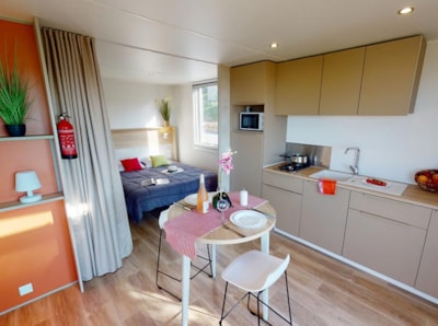 Key Westotel Mobile Home with Sea View - 20m² - 1 Bedroom — 2