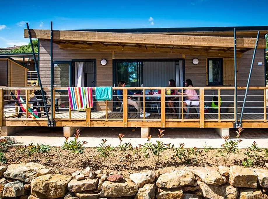 Location - Chalet Premium - 38M² - 3 Chambres (2 Lits -12 Ans) - Campasun Camping Mas de Pierredon