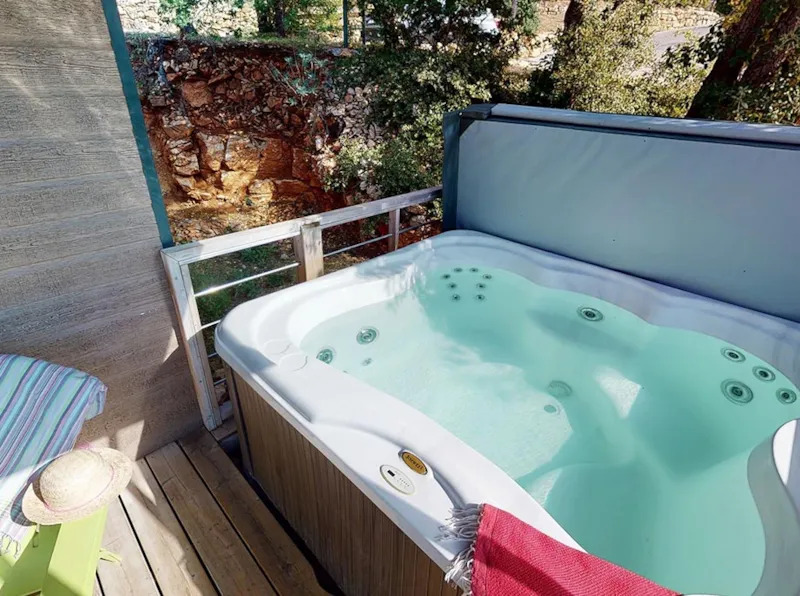 Chalet Portissol Avec Spa Privé - 35M² - 2 Chambres