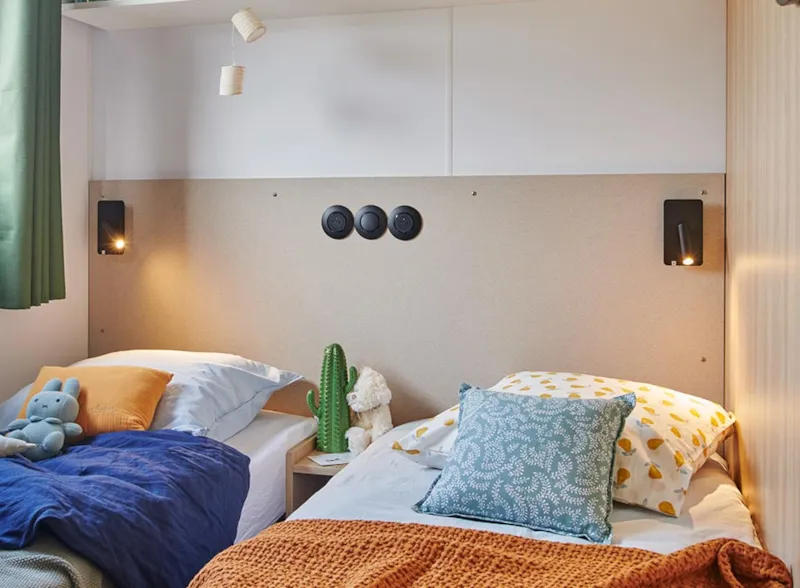 Taos Luxe 35M2 Terrasse Couverte + Jacuzzi Privatif - 4 Pers - 2 Sdb - A/C - Kit Linge Inclus