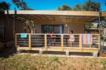 Mietunterkunft - Hotelchalet Mit Eigenem Jacuzzi - Campasun Camping Mas de Pierredon