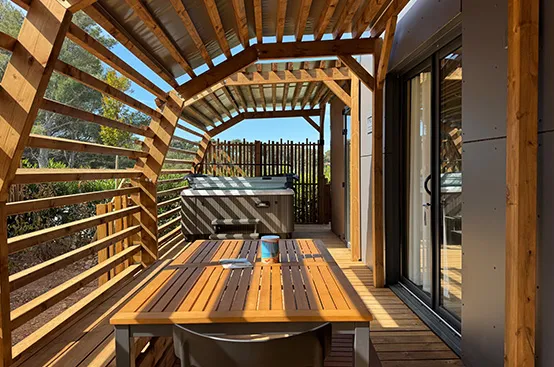 Taos Luxe 40M2 Terrasse Couverte + Jacuzzi Privatif - 6 Pers / 2 Sdb - A/C + Kit Linge Inclus