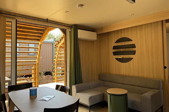 Taos Luxe 35M2 Terrasse Couverte + Jacuzzi Privatif - 4 Pers - 2 Sdb - A/C - Kit Linge Inclus