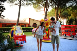 Camping Village Le Capanne - image n°14 - Roulottes