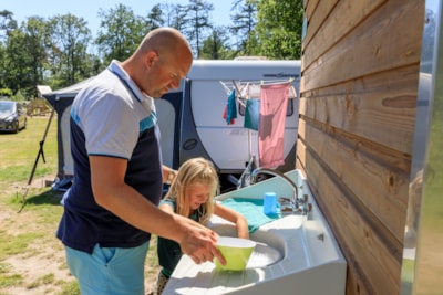 Kampeerplaats met privé sanitair