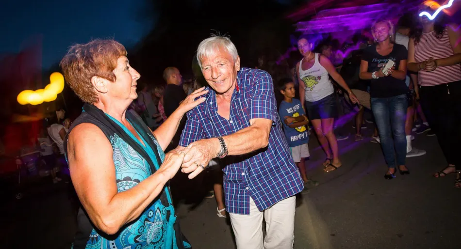 Capfun - Camping La Rivière****