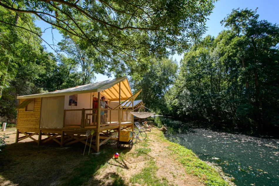 Capfun - Camping La Rivière****