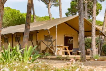 Mietunterkunft - Lodge Safari 3 Schlafzimmer**** - Camping Sandaya Cypsela Resort