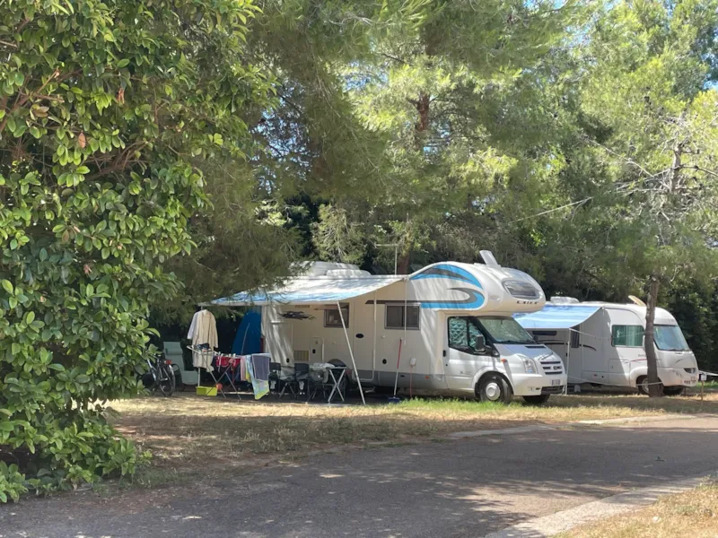 Emplacement Standard - 60/80M²