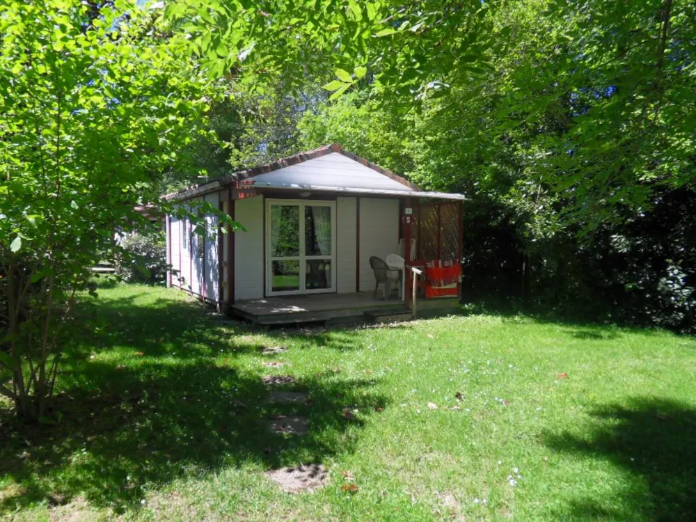 Mietunterkunft - Chalet 22 M² / Terrasse 9 M² - CAMPING ETCHE ZAHAR