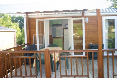 Câline Riviera mobile home, 34 m² with semi-covered terrace (22.50 m²) - 2 bedrooms