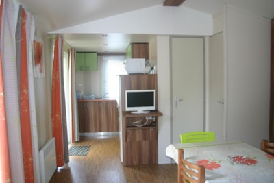 Câline Riviera mobile home, 34 m² with semi-covered terrace (22.50 m²) - 2 bedrooms