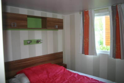 Câline Riviera mobile home, 34 m² with semi-covered terrace (22.50 m²) - 2 bedrooms